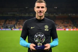 Edin Džeko và Giuliano là 2 cầu thủ ghi nhiều bàn thắng nhất tại Europa League mùa 2016-2017