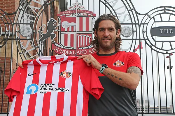 Danny Graham được trao danh hiệu Vua phá lưới